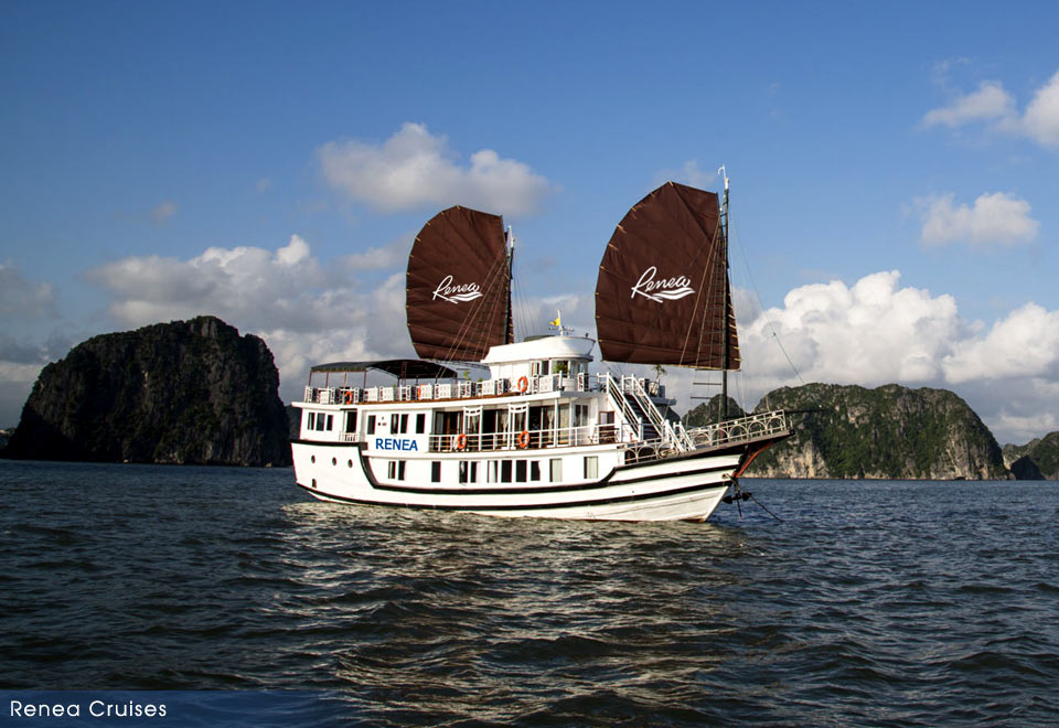 Renea Cruises - Sail on Bai Tu Long