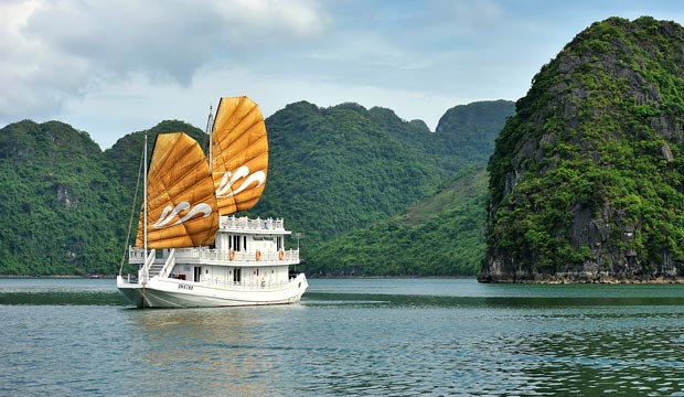 Paradise Privilege cruise 2 nights