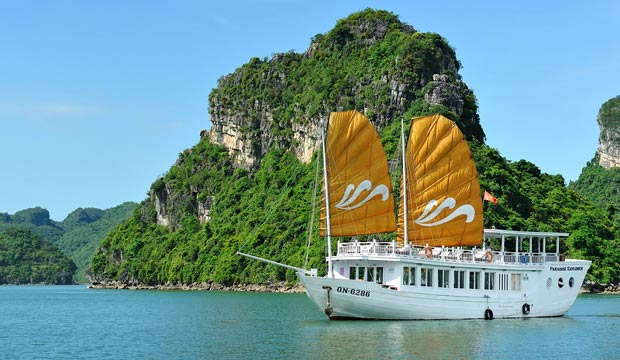 Paradise Explorer Full Day Cruise 
