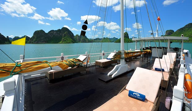 Paradise Explorer Full Day Cruise 