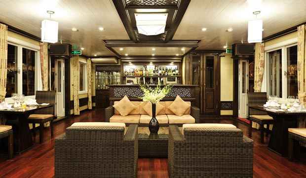 Paradise Explorer Full Day Cruise 