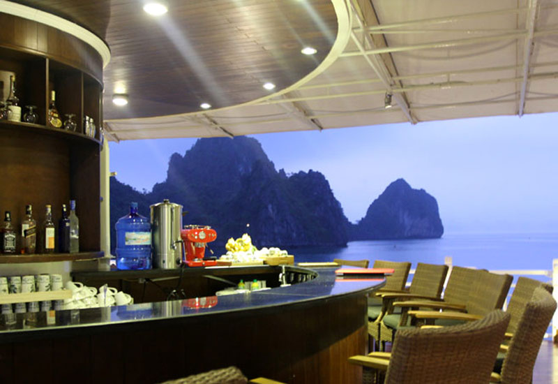 Au Co Cruises