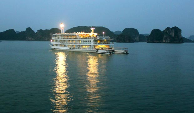 Au Co Cruise
